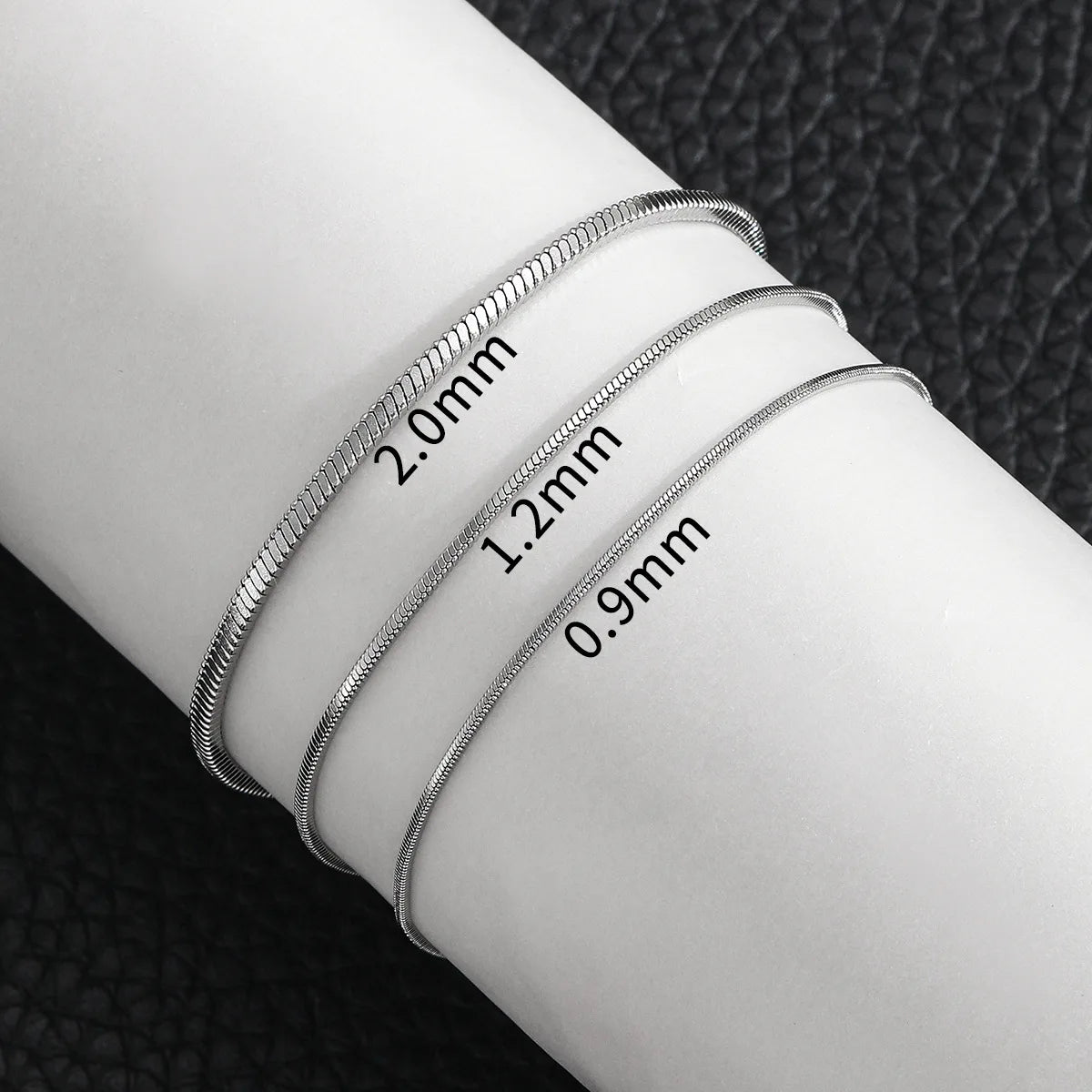 Men/Women Stainless Steel Minimalistic Bracelet